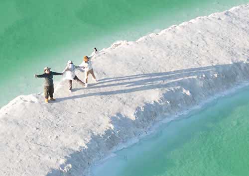  千人员工戈壁远征，重塑团队韧性文化